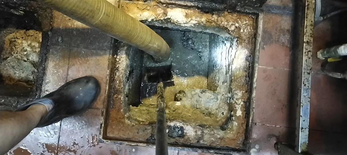 黄陂污水池清理一般都有毒气，怎么预防中毒呢？